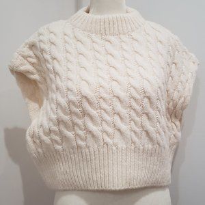 CABLE KNIT VEST